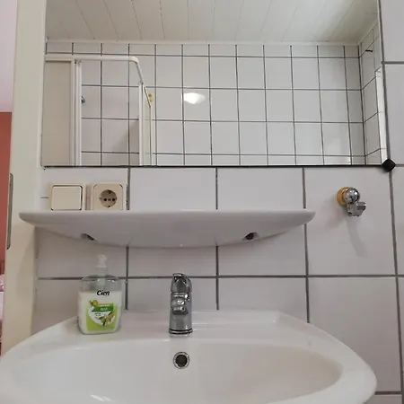 Green House Guest house *